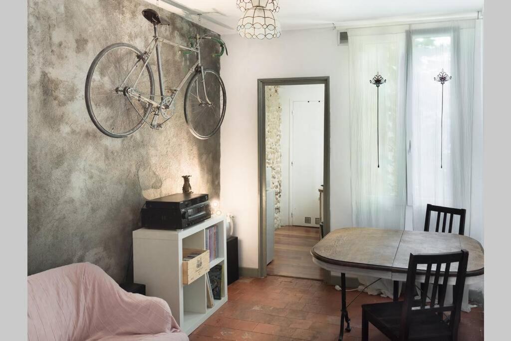 אורליאן Tour De France Historique Et Chateaux De Loire מראה חיצוני תמונה